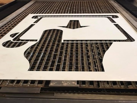 บริการ ฉลุลาย ตัวอักษร